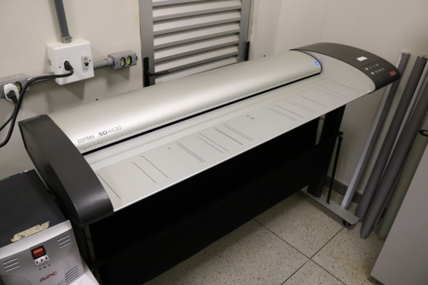 Scanner para grandes formatos - contex SD 4430 (1)1.JPG